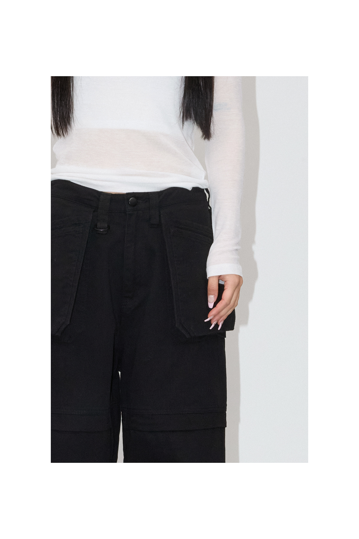 SOLID POCKET BLACK PANTS