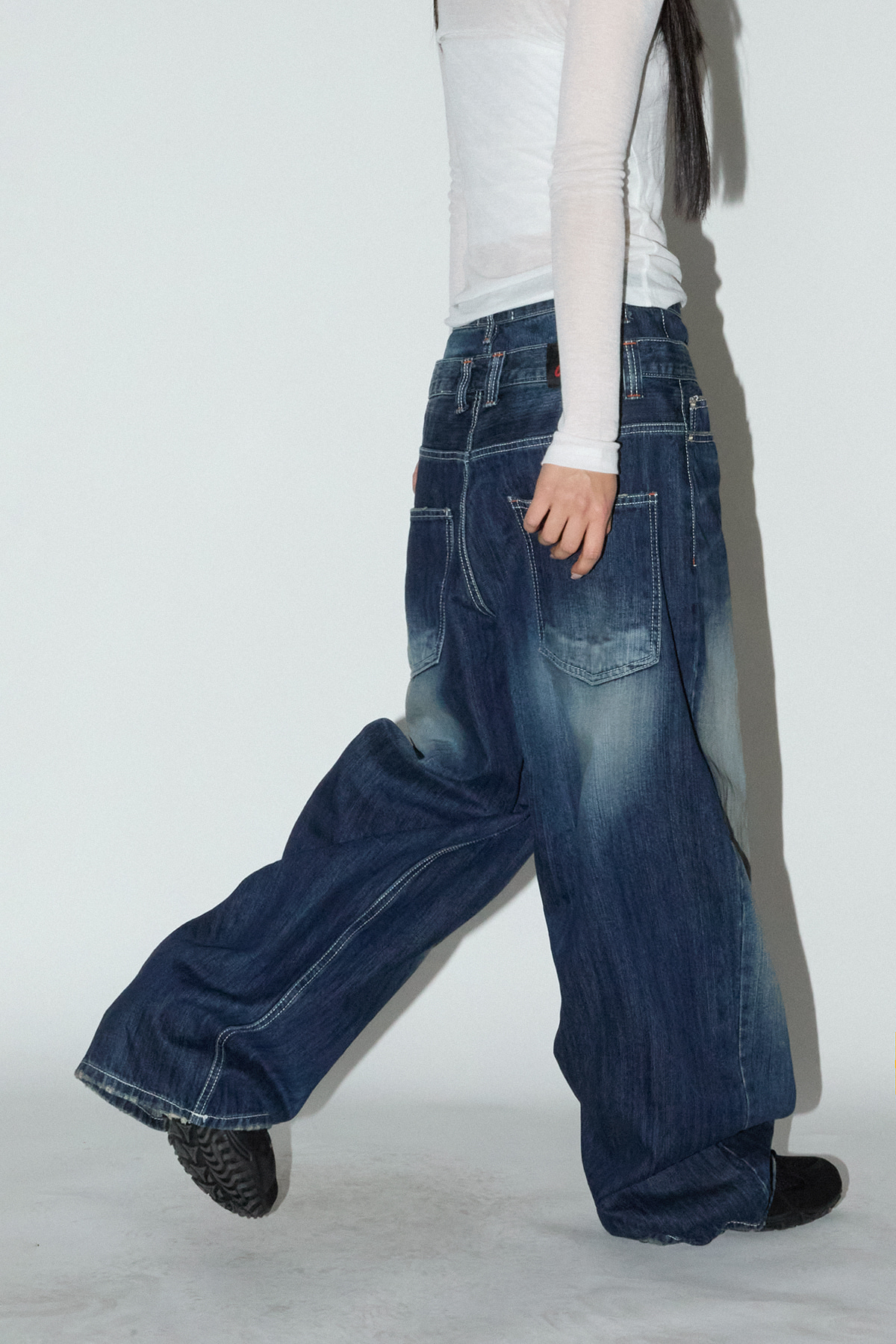 DOUBLE TOP WASHED JEANS