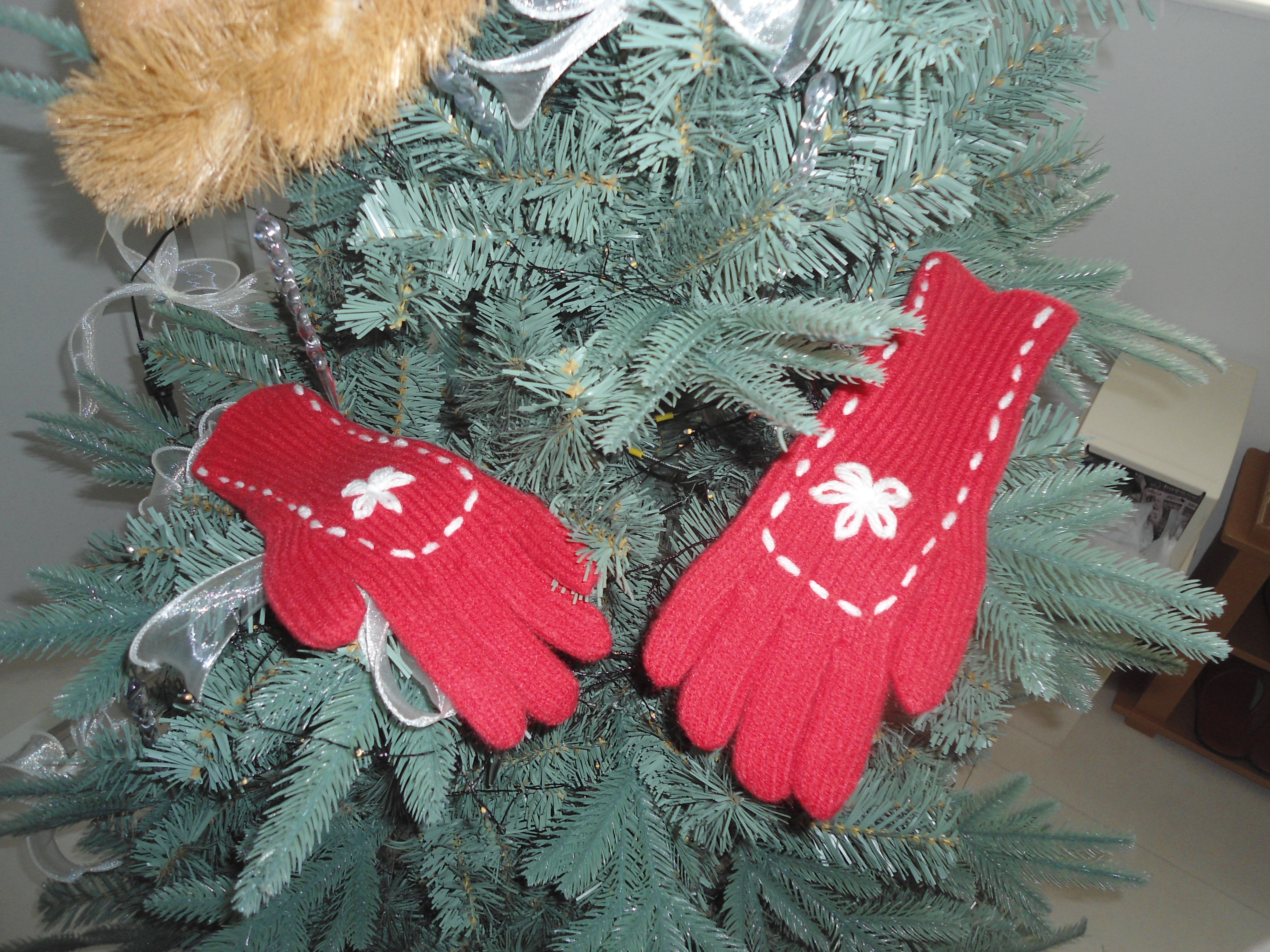 FLOWER  WOOL GLOVES