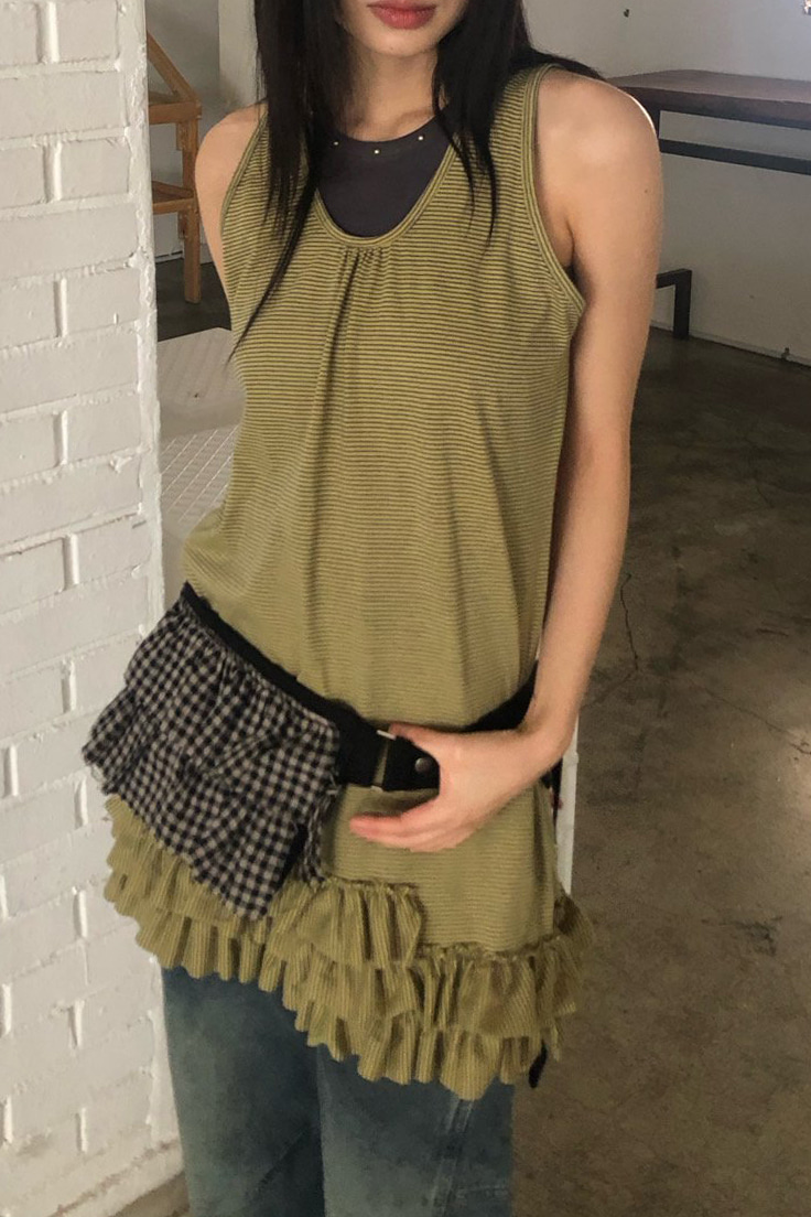 TIGHT STRIPE FRILL DRESS