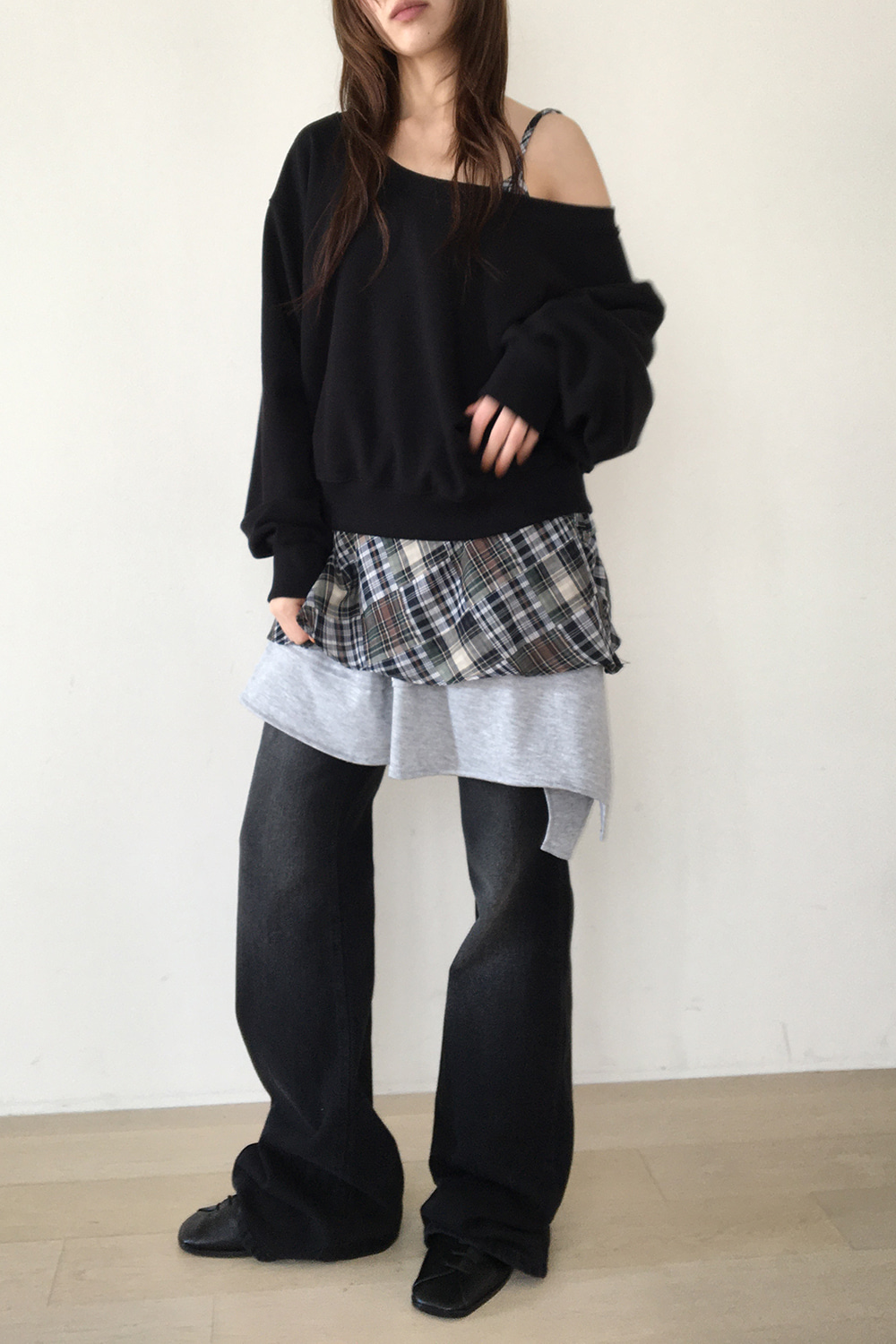 LAYERED CUT-OFF SKIRT