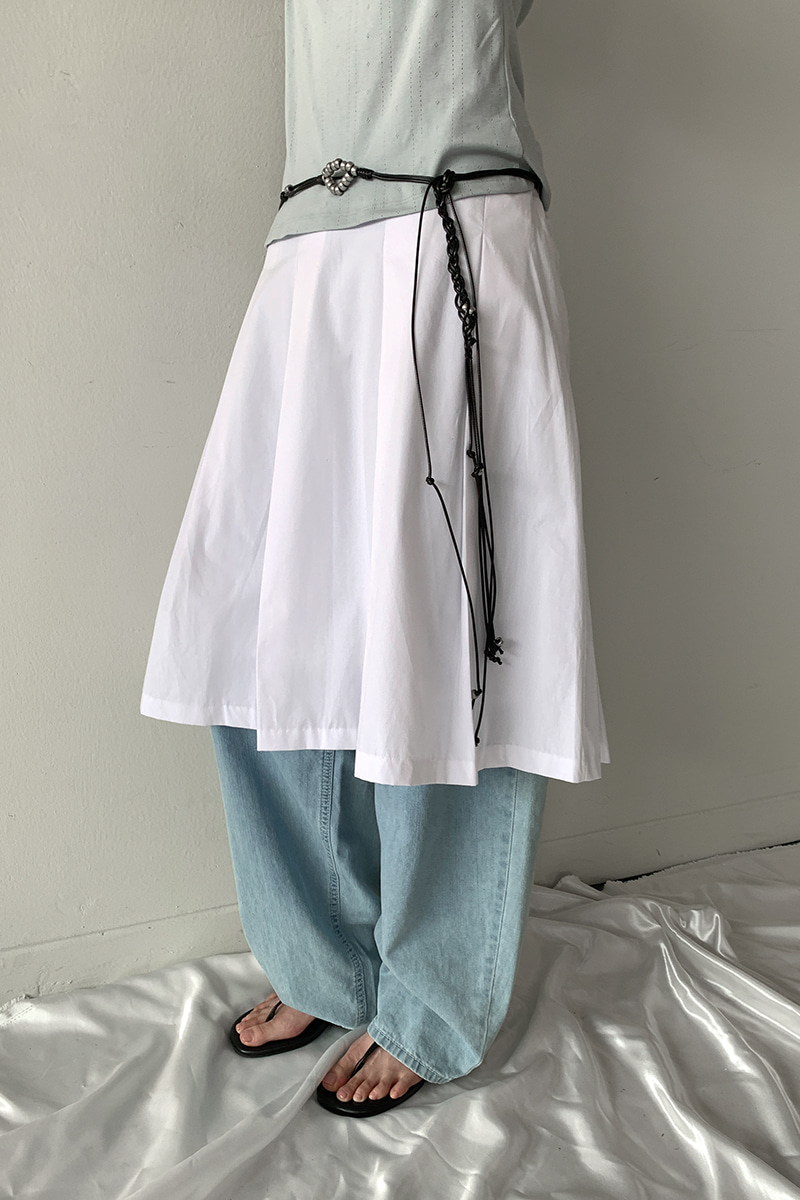 POCKET PLEATS SKIRT