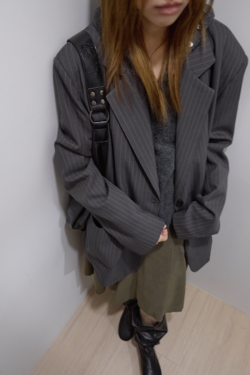 BOXY STRIPE JACKET