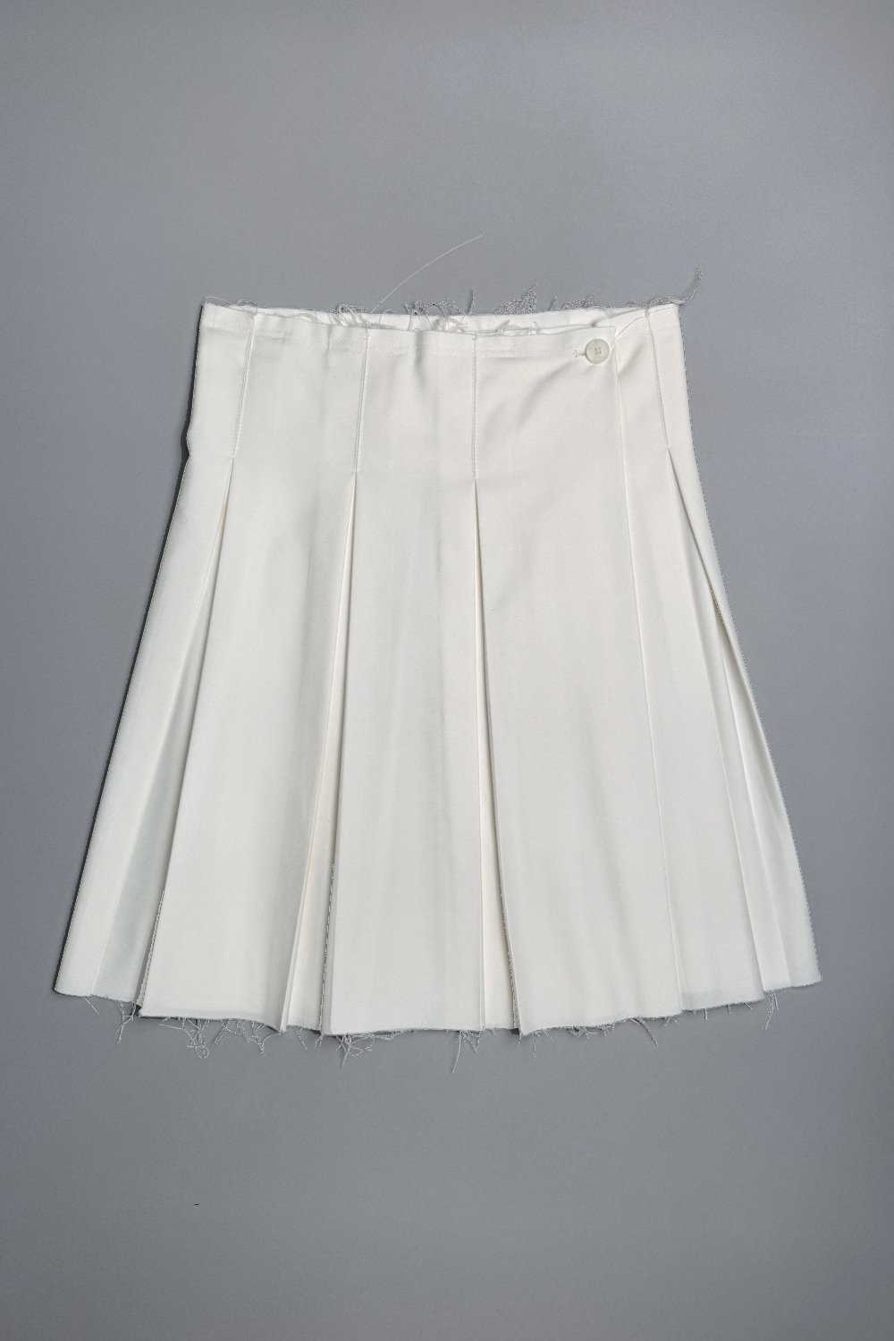 BUTTON PLEATED SKIRT 상세 이미지 19