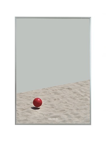 Red ball, Sandy Beach - Mirror