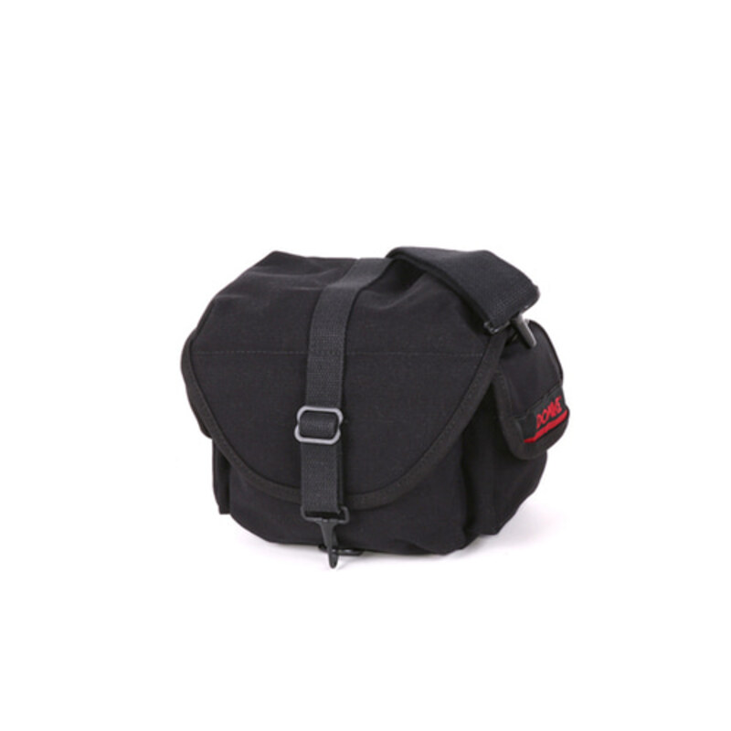 돔케 F-8 Small Shoulder Bag Black