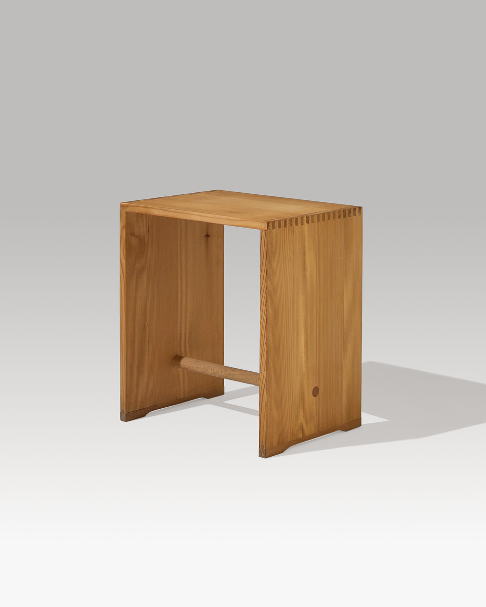 Ulm Stool ULM STOOL | 원오디너리맨션