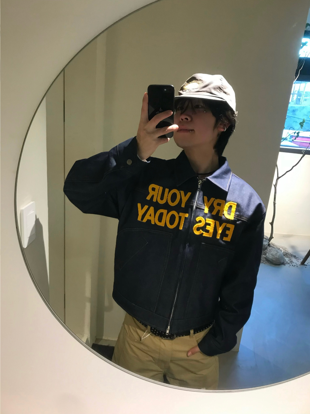 재킷 모델 착용 이미지-S1L30