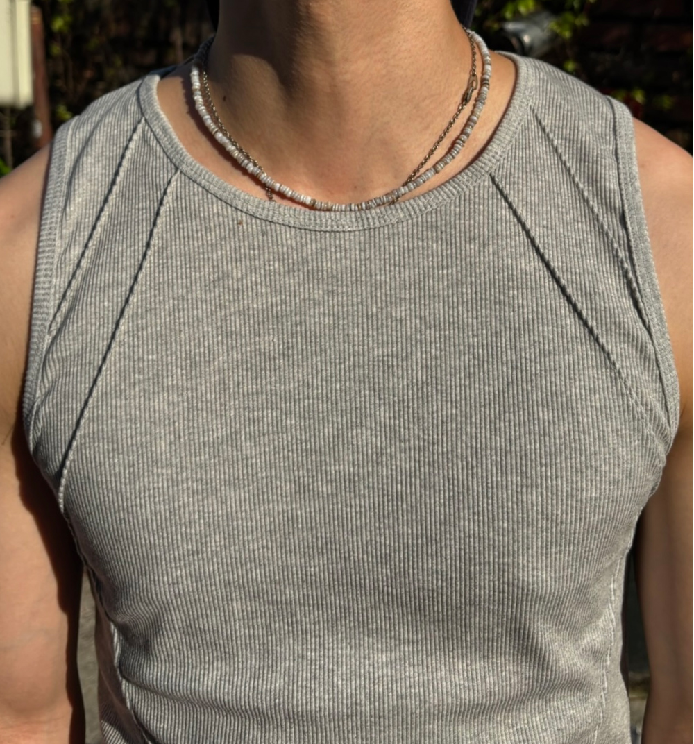 민소매 모델 착용 이미지-S5L8