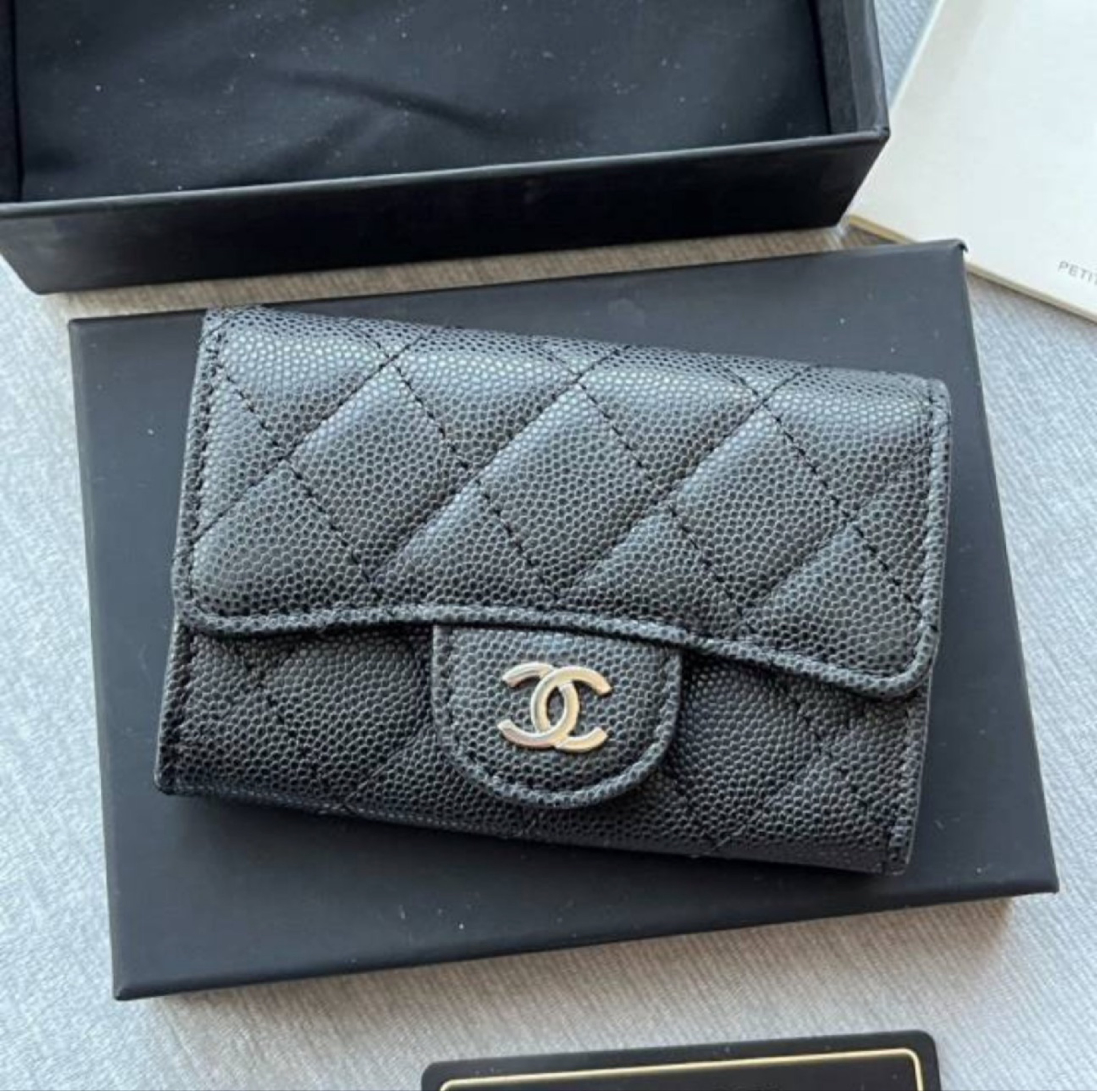 copy-1729247091-closet7202nd_EC82ACECA784_20240312_2.jpg