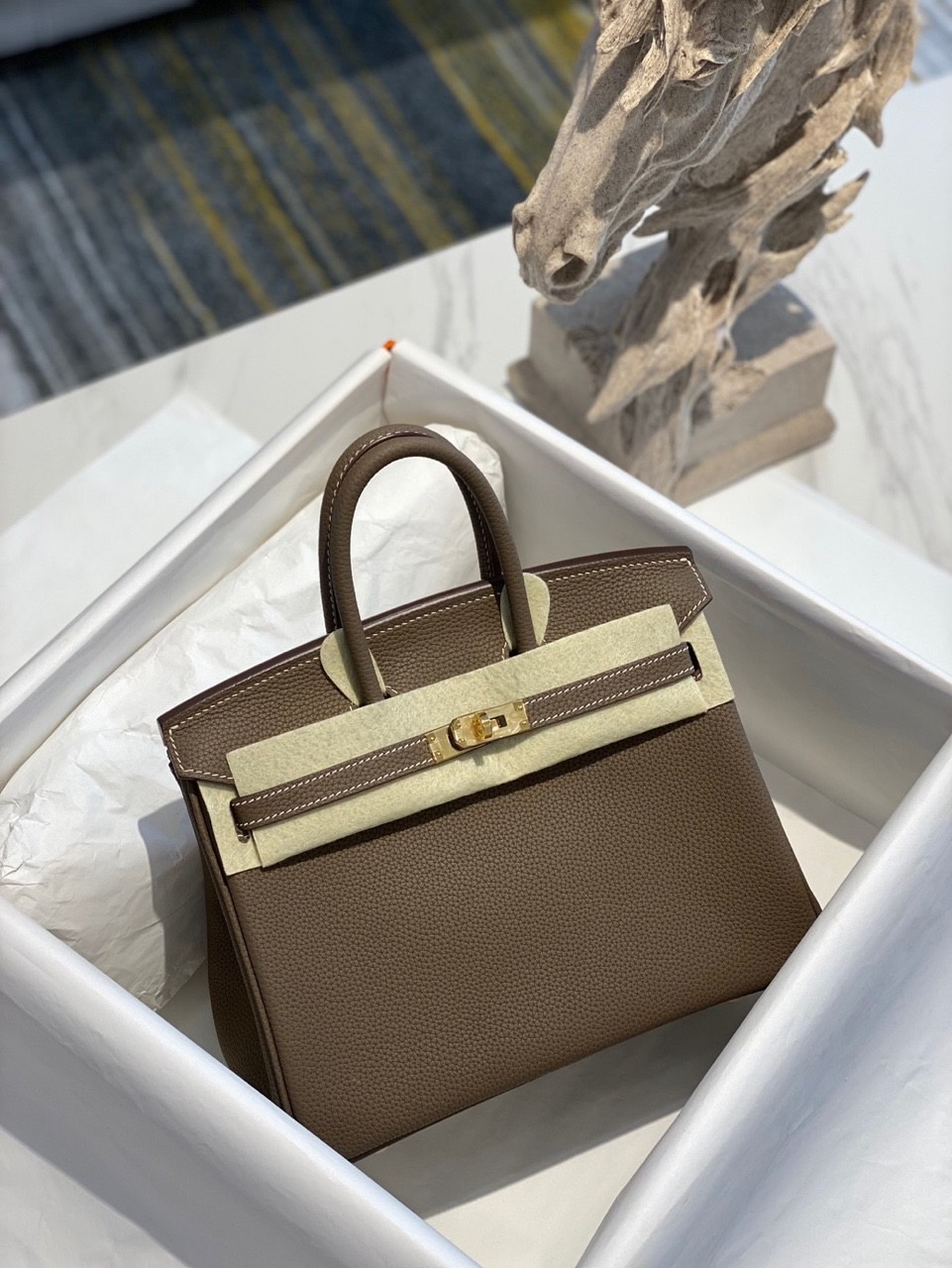 copy-1729585794-closet7202nd_EC82ACECA784_20240223_16.jpg