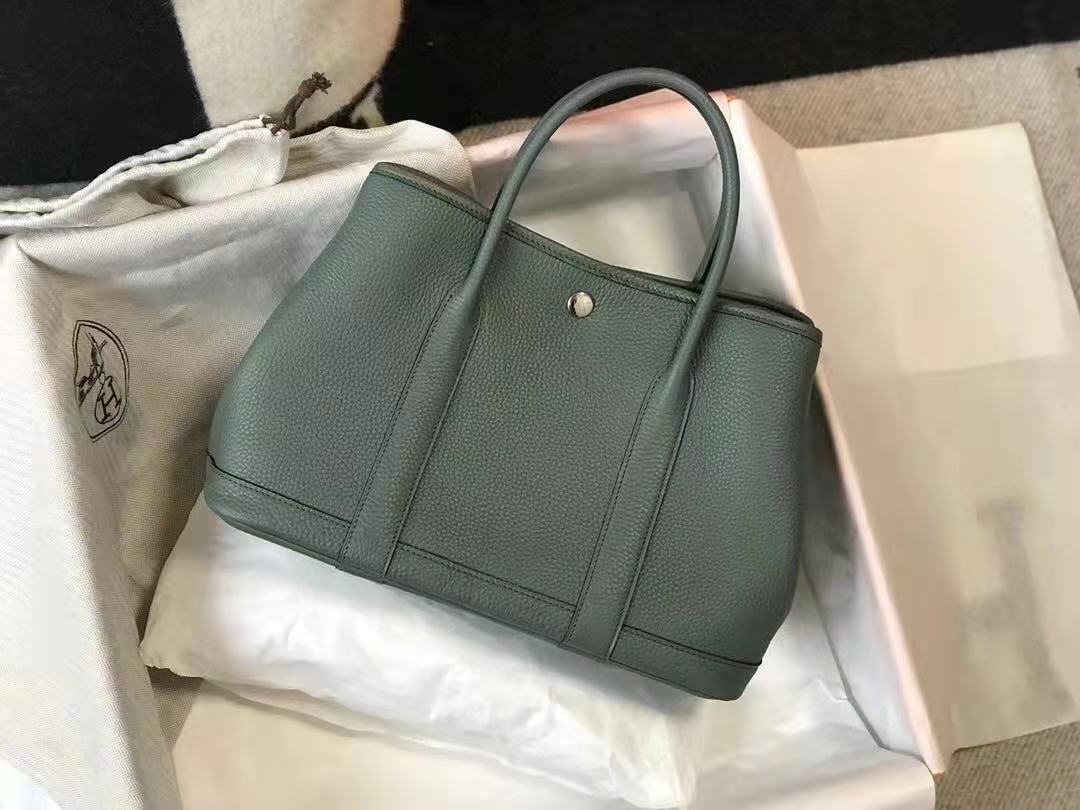 copy-1729586059-closet7202nd_EC82ACECA784_20240223_23.jpg