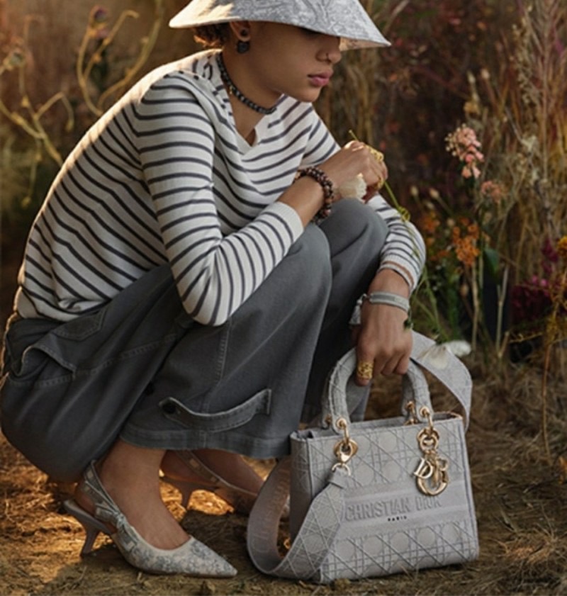 copy-1729738605-closet7202nd_EC82ACECA784_20240312_2.jpg