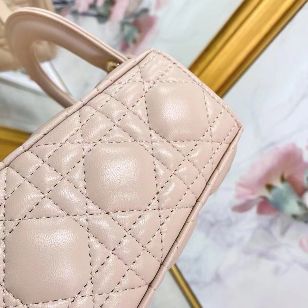 copy-1729739125-closet7202nd_EC82ACECA784_20240312_11.jpg