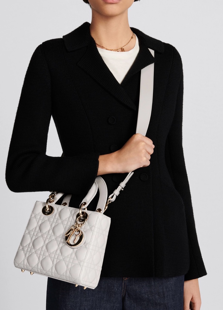 copy-1729739125-closet7202nd_EC82ACECA784_20240312_3.jpg