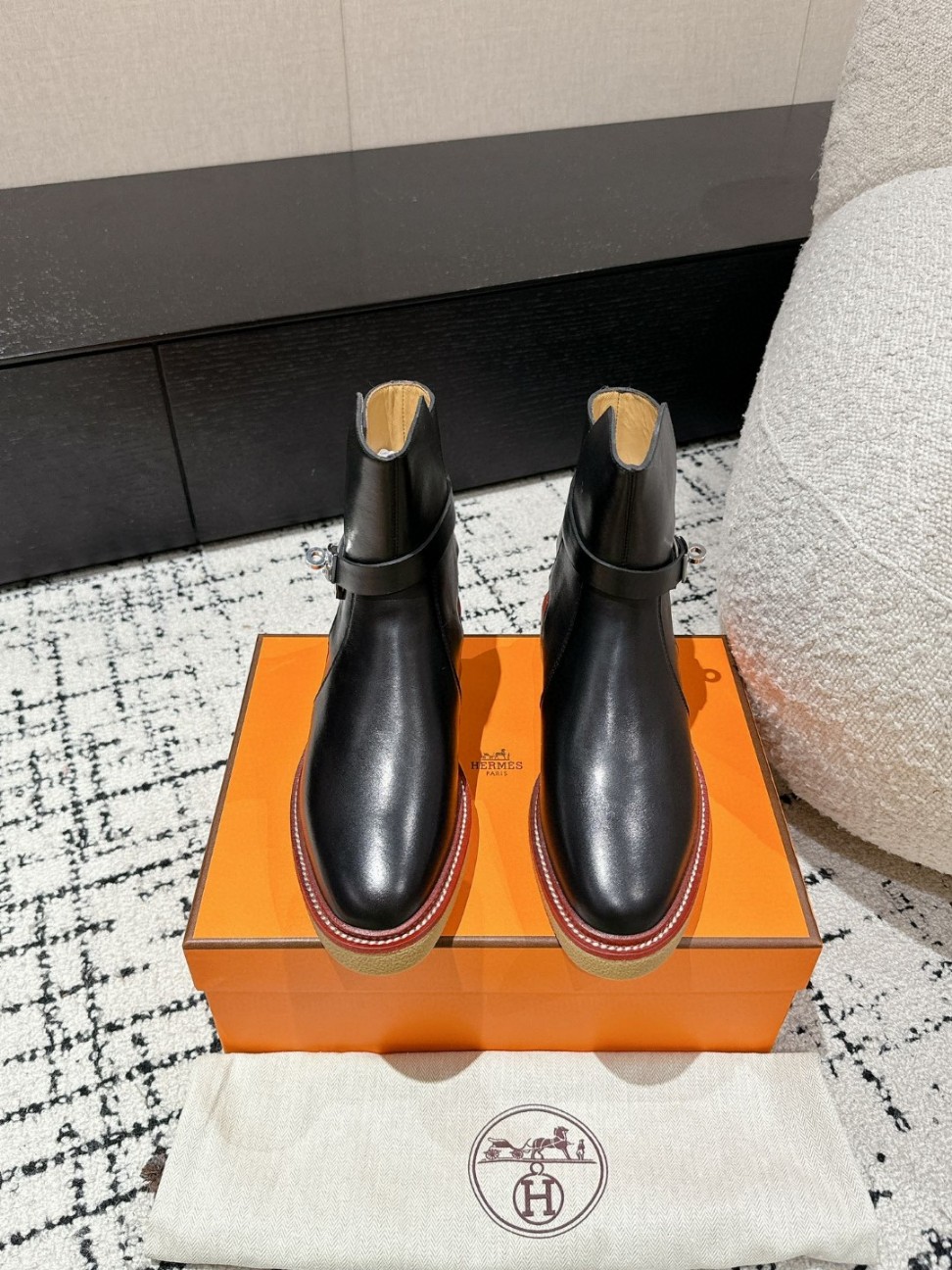 KakaoTalk_20241127_183305344_04.jpg