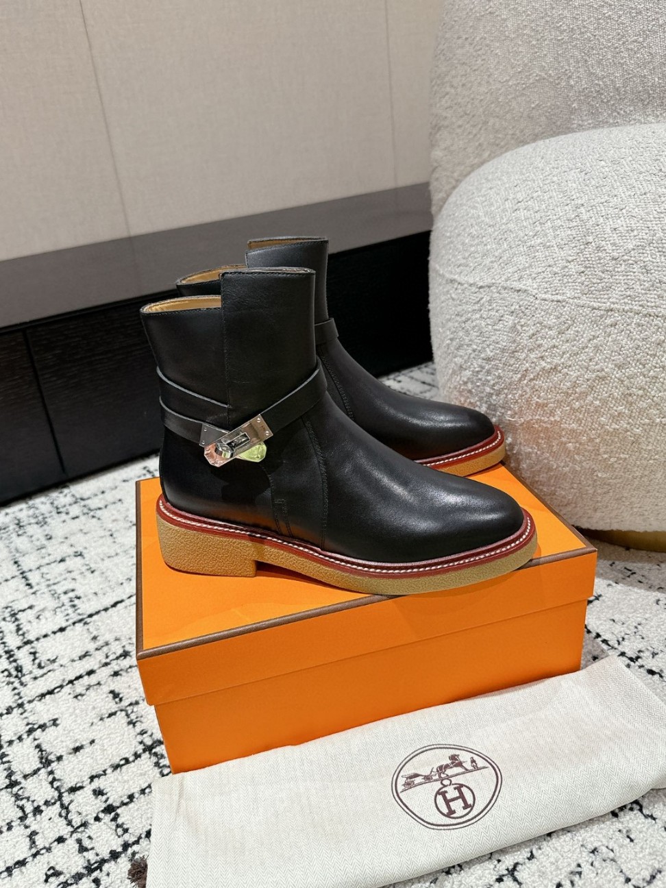 KakaoTalk_20241127_183305344_05.jpg