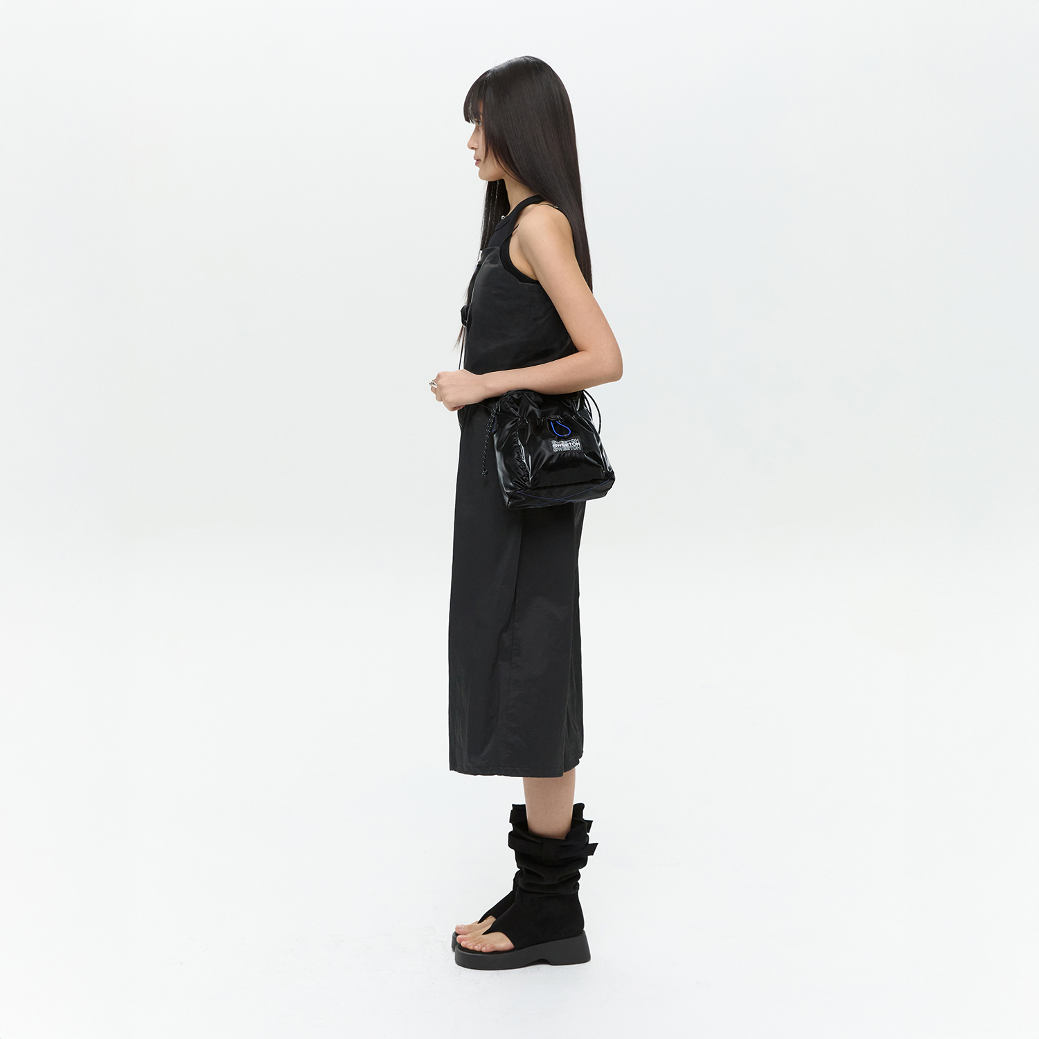 5/20 예약배송 ] STRING MINI CROSS 001 Glossy Black - sweetch