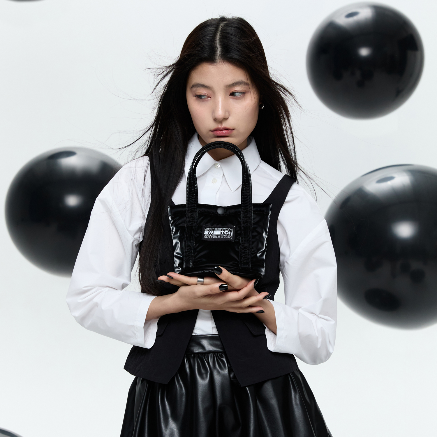 [SWEETCH] 韓国☆TOTE BRIEF 001 XS TOTE BRIEF 001 XS Glossy Black - sweetch
