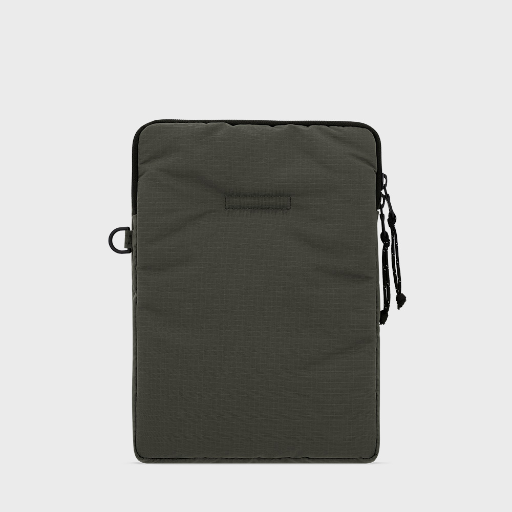 ★sweetch★ CITY BOYS IPAD CASE Silver CITY BOYS IPAD CASE Glossy Black 11
