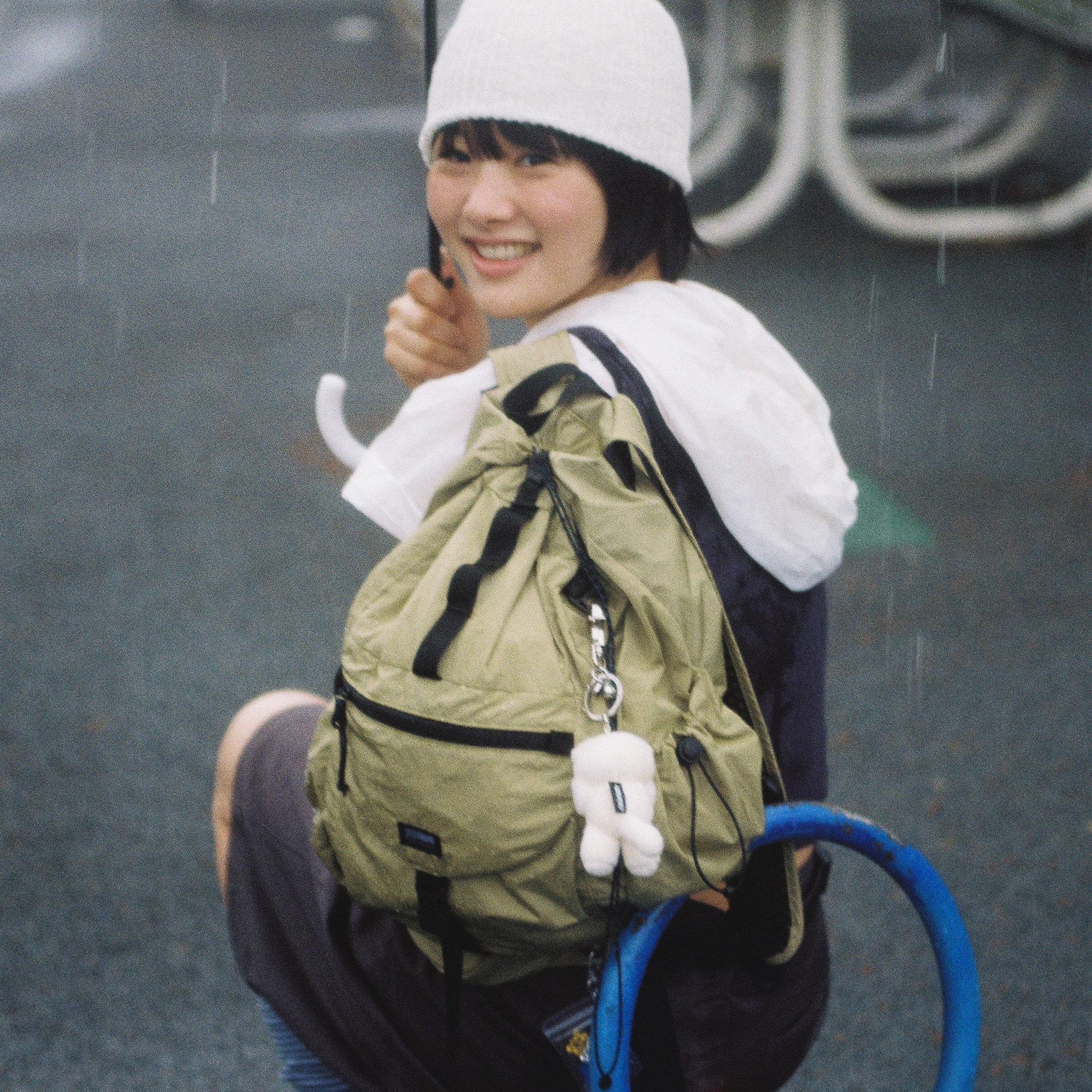 VOYAGER DAYPACK 002 Cloud Cream - sweetch