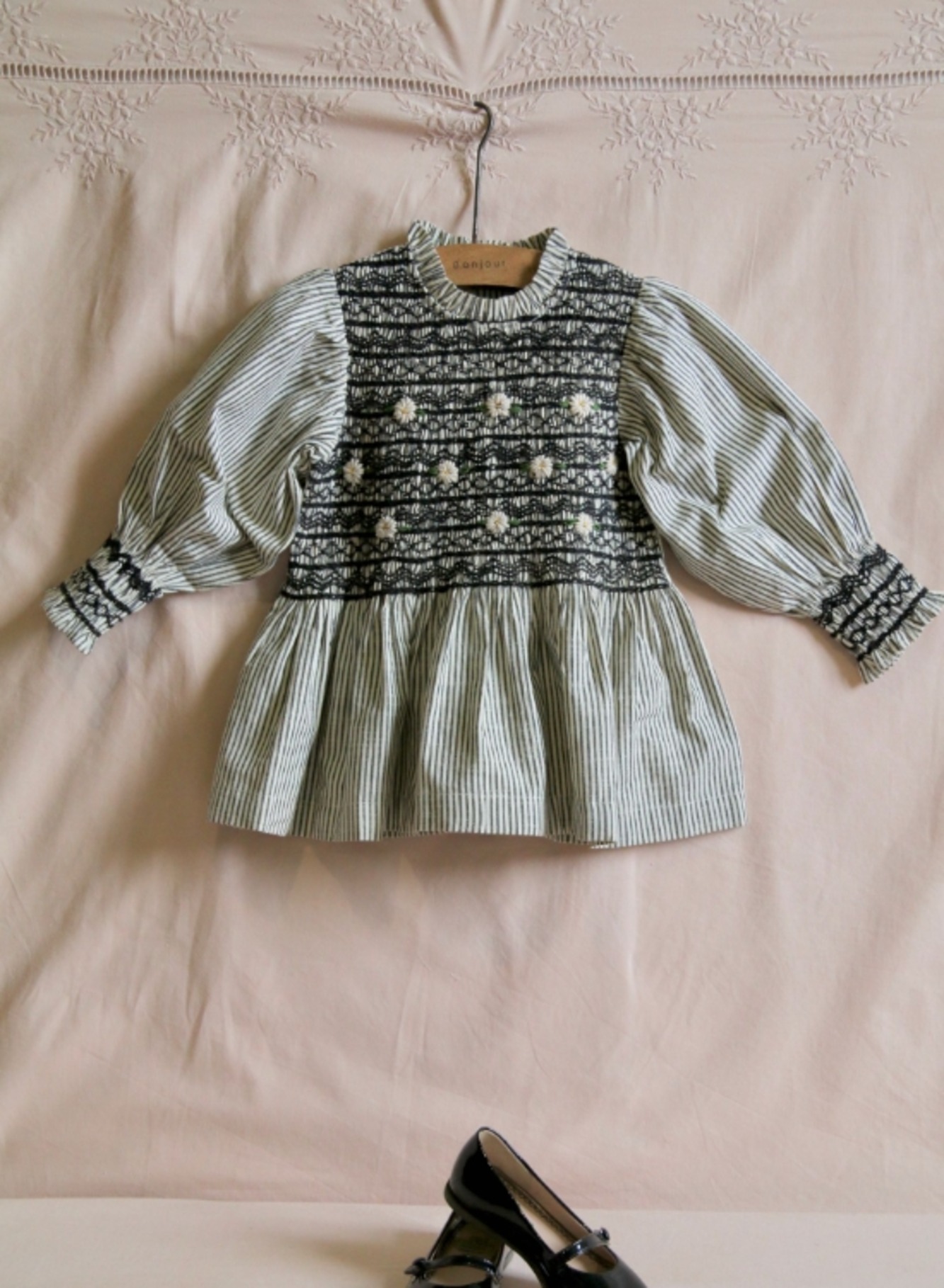 Handsmock Blouse with Removable Crochet Collar (black stripe) - My 