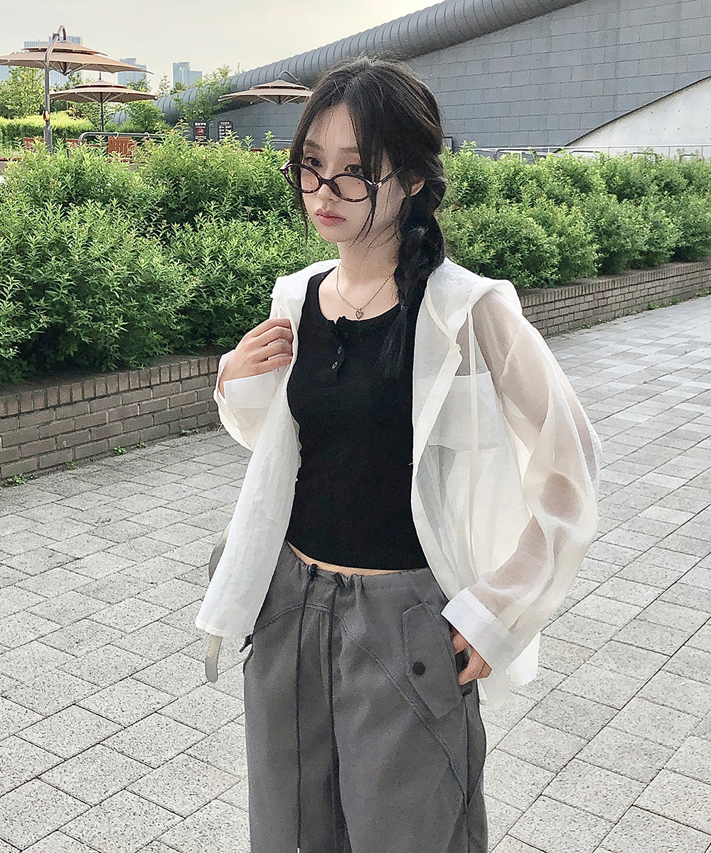 민소매 모델 착용 이미지-S3L71