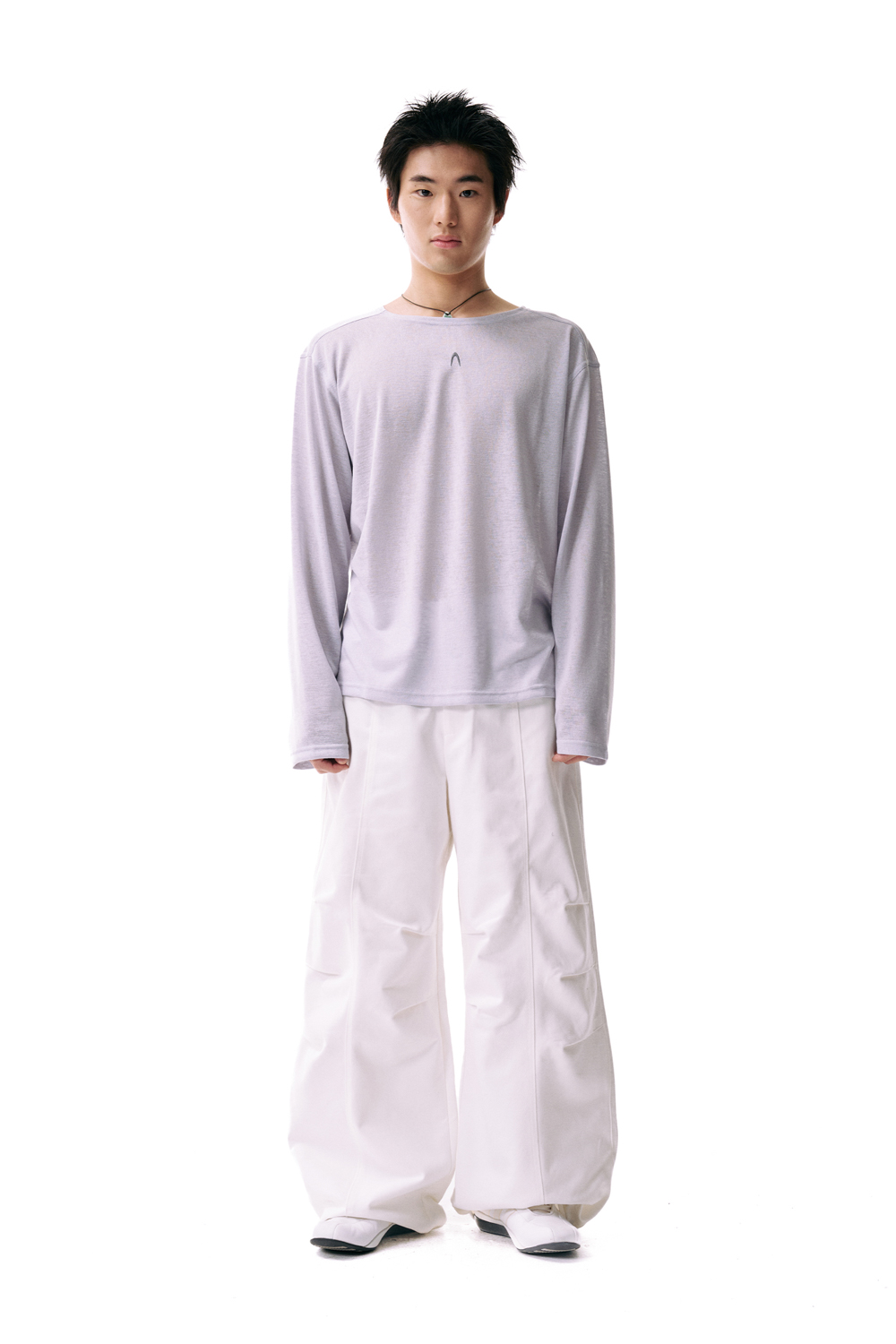 Knee Pin-tuck Printed Denim Pants (White) | AAKAM