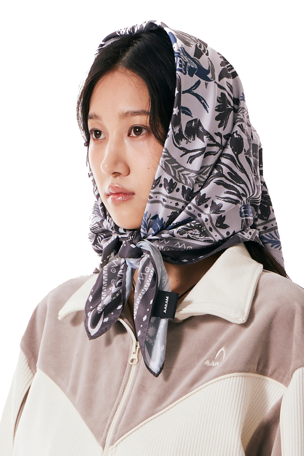 ◆AAKAM Western Printed Scarf/8色◆ Buy CLARISA SILK SCARF | Johnny Was