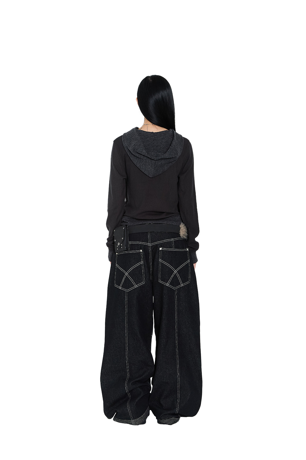 Knee Pin-Tuck Stitched Denim Pants (Black) - AAKAM