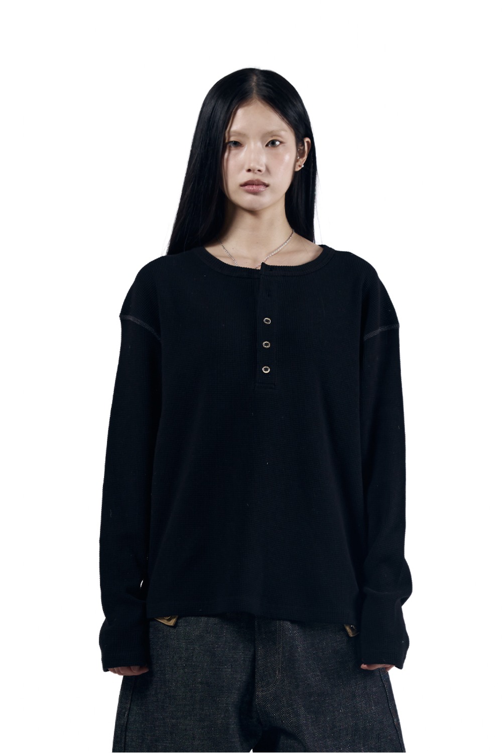 Henry Neck Waffle Long Sleeve (Black) - AAKAM