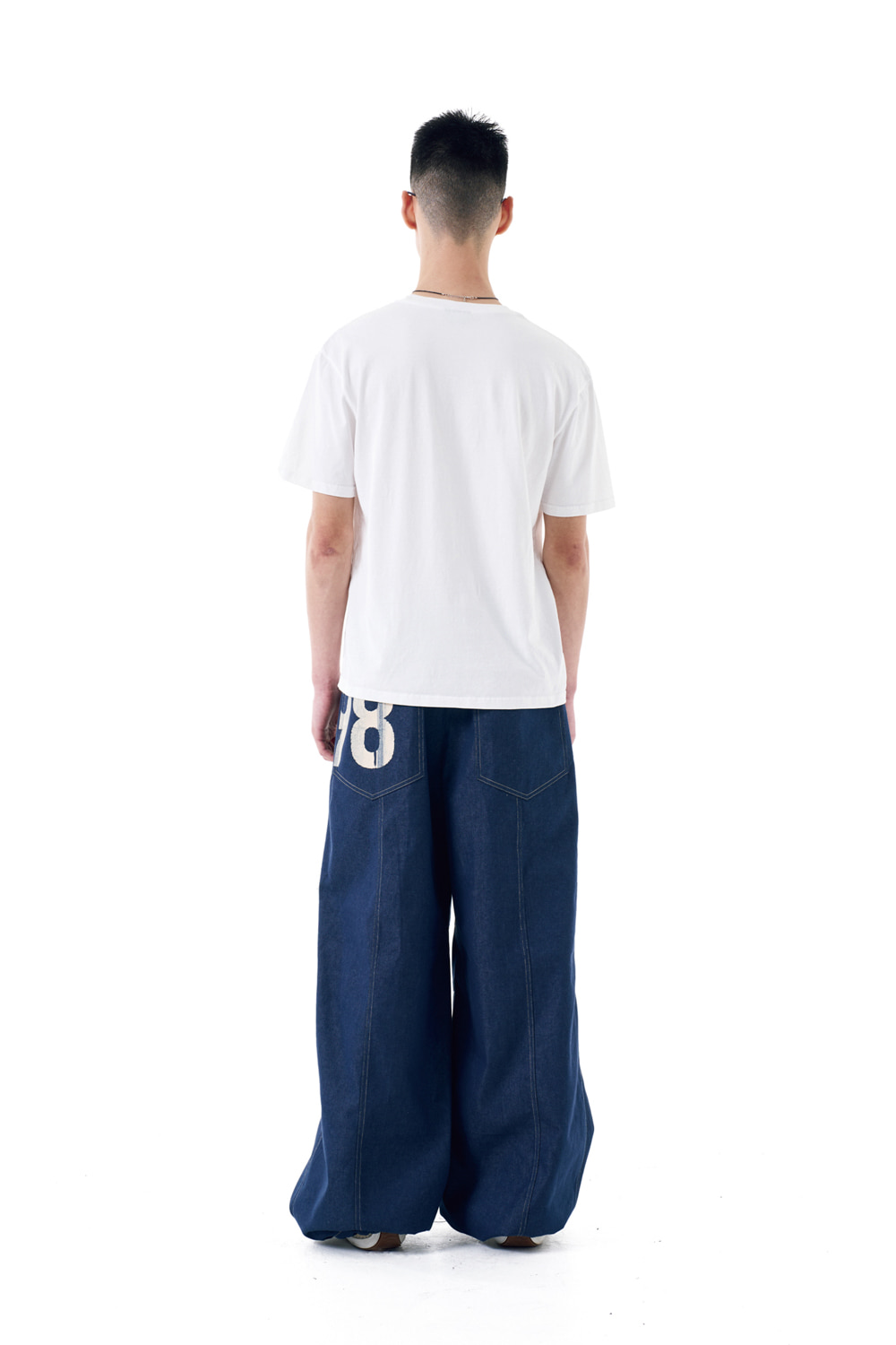 AAKAM □ Knee Pin-tuck Printed Denim Pants 11.18 예약 배송] Knee
