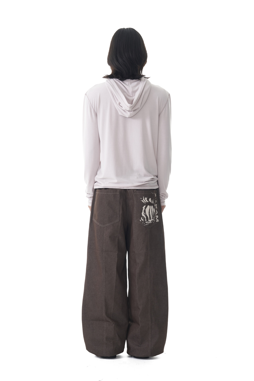 Knee Pin-tuck Printed Denim Pants (Brown) | AAKAM