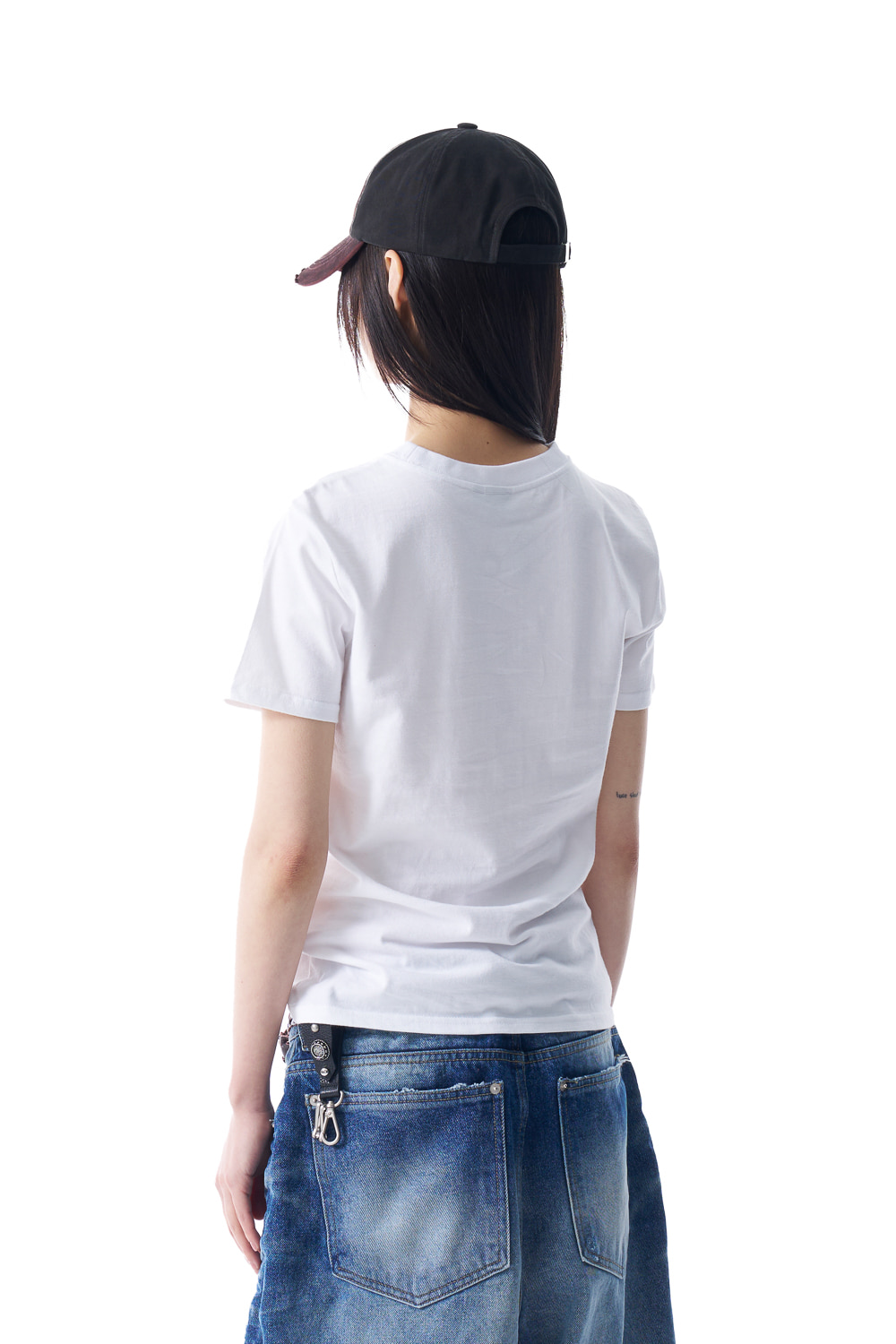 AKM CROS2 Half Top (White) - AAKAM
