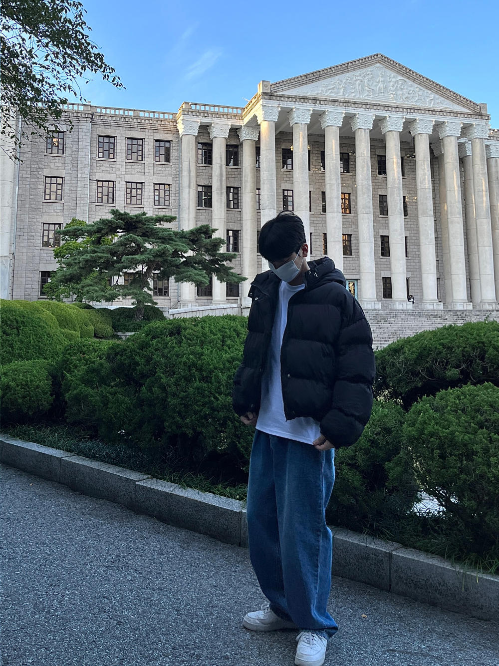 패딩 모델 착용 이미지-S60L7
