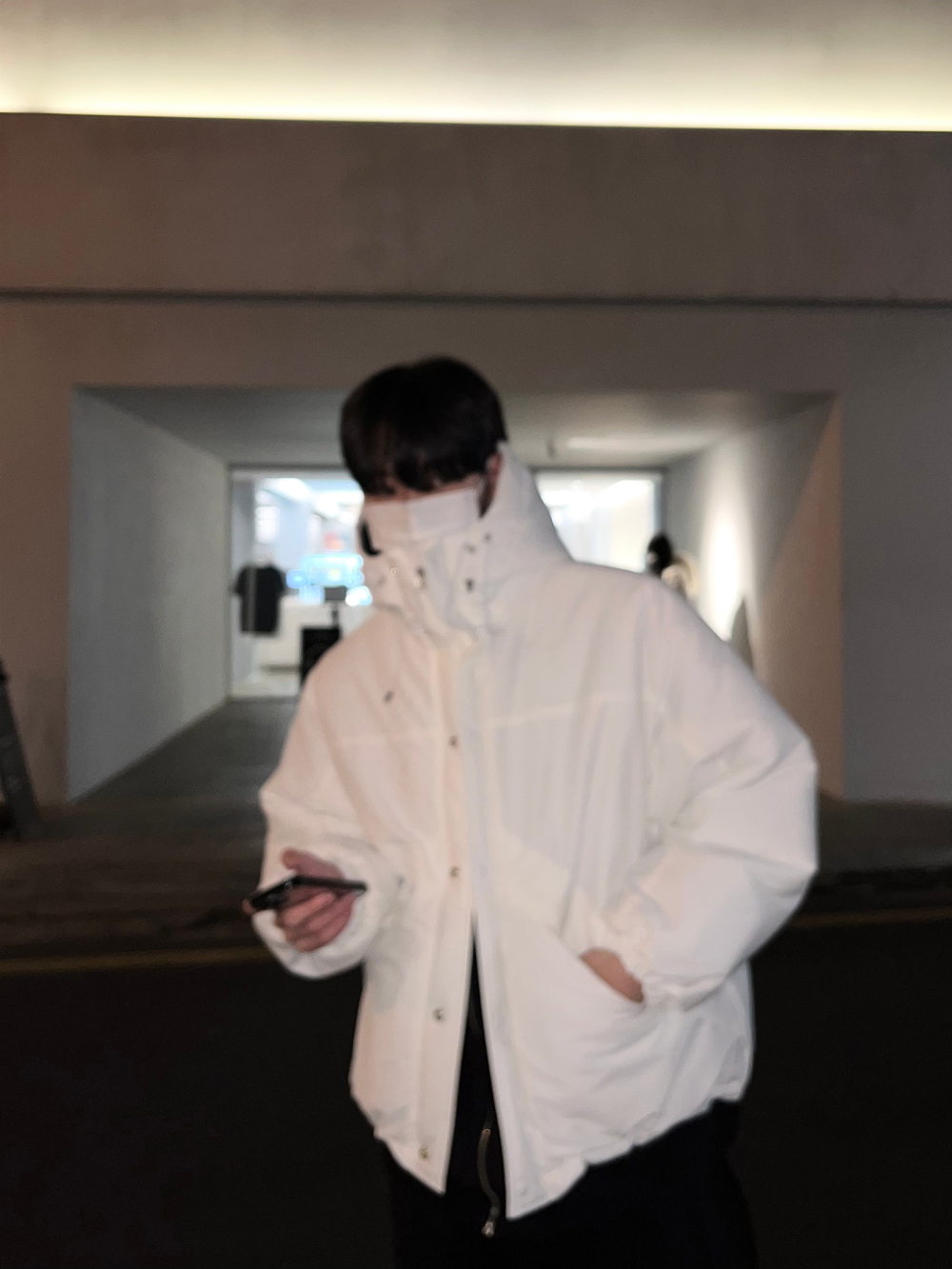 재킷 모델 착용 이미지-S1L23