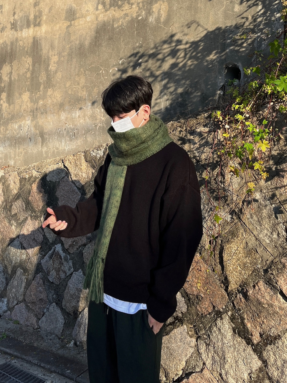 머플러 모델 착용 이미지-S65L2