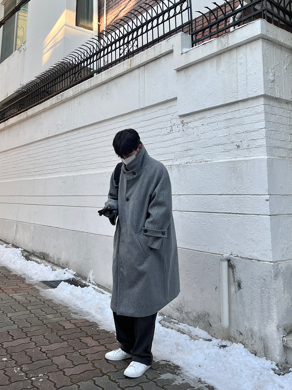 코트 모델 착용 이미지-S61L29