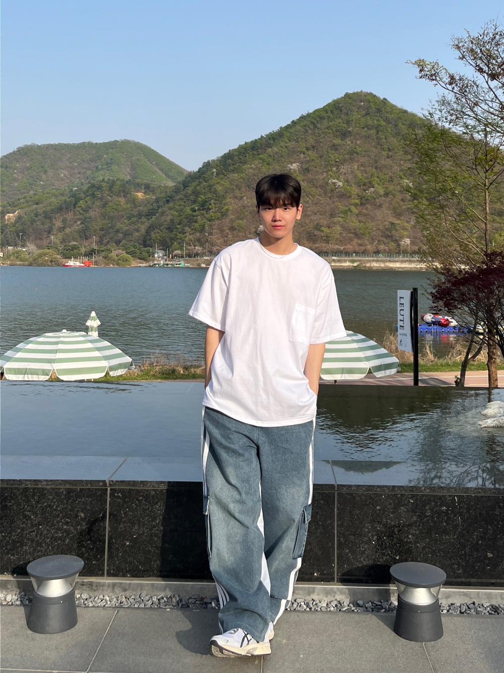 바지 모델 착용 이미지-S63L16