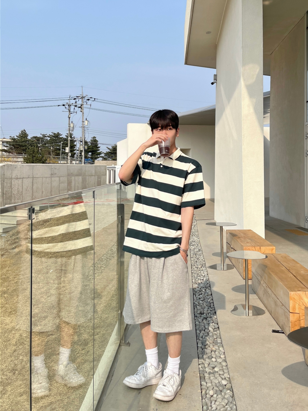 반바지 모델 착용 이미지-S40L1