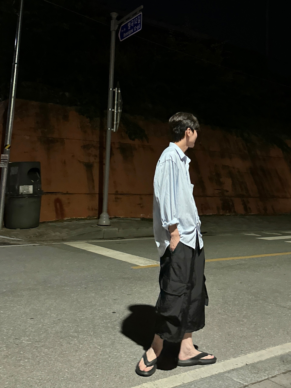 바지 모델 착용 이미지-S41L22