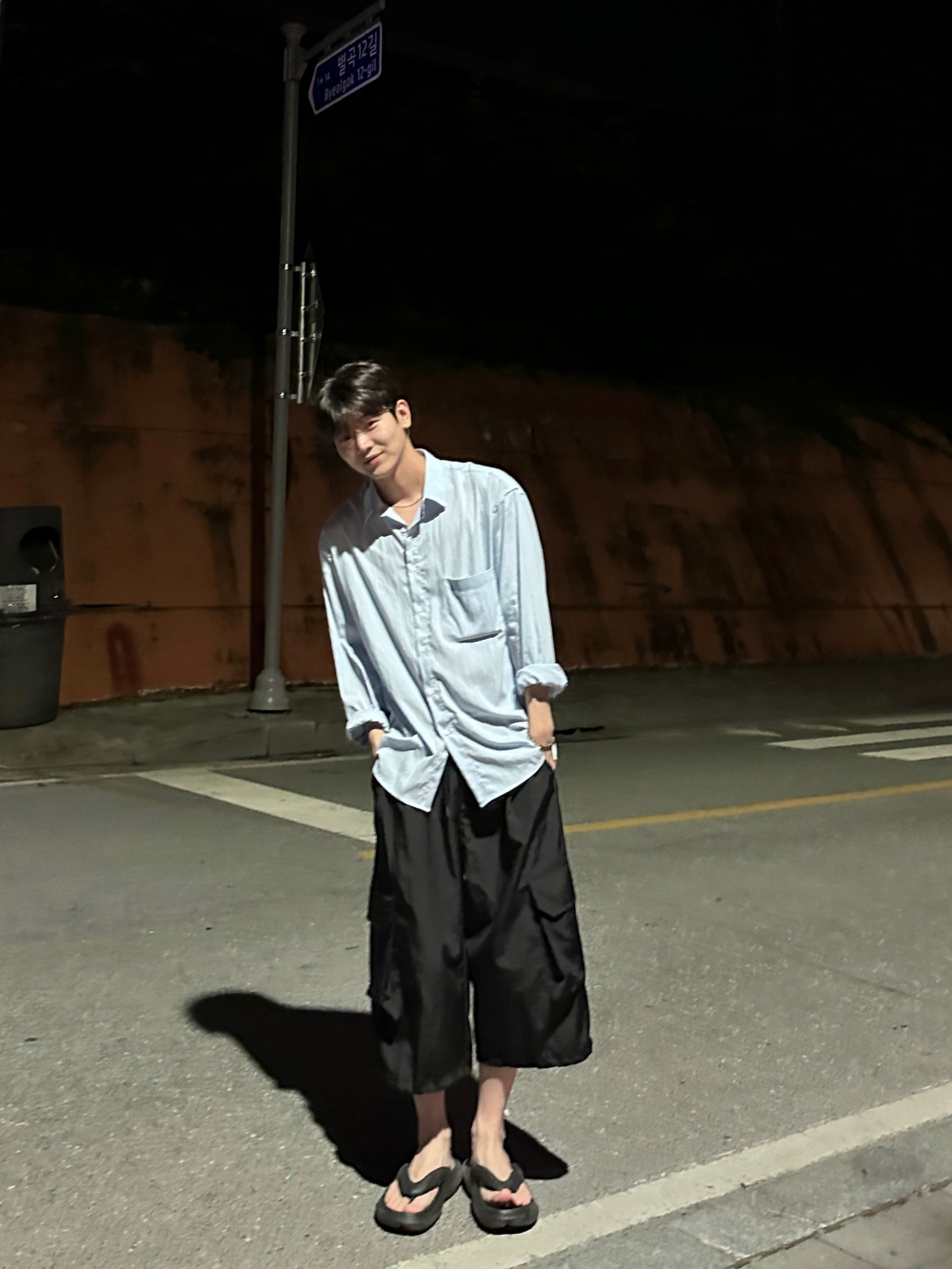 바지 모델 착용 이미지-S41L21