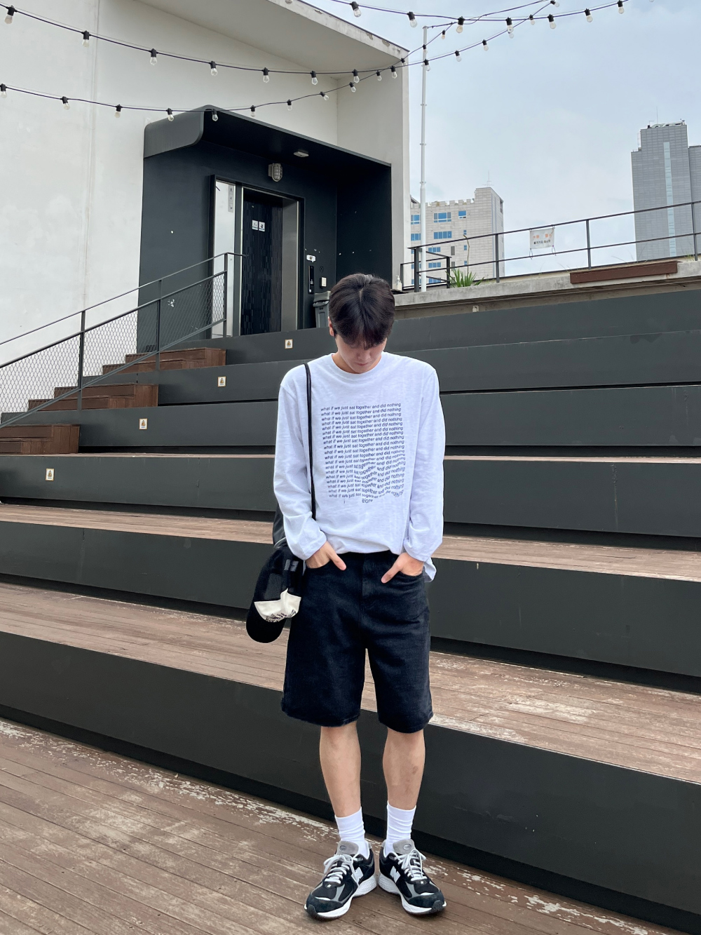 반바지 모델 착용 이미지-S57L27