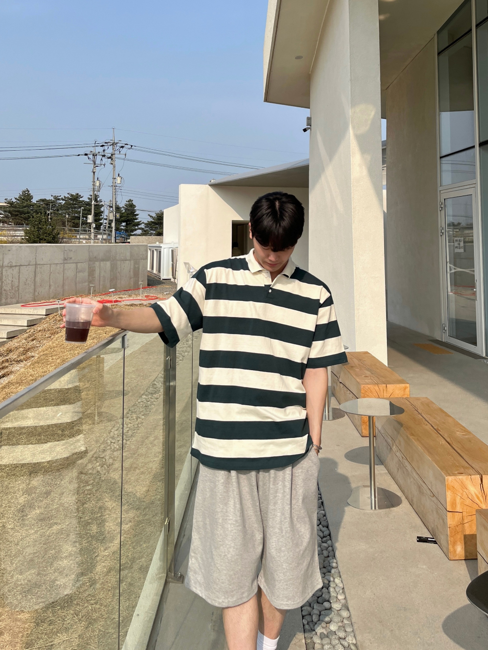 반바지 모델 착용 이미지-S40L14