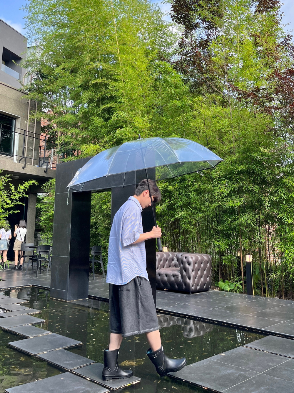 드레스 모델 착용 이미지-S81L3
