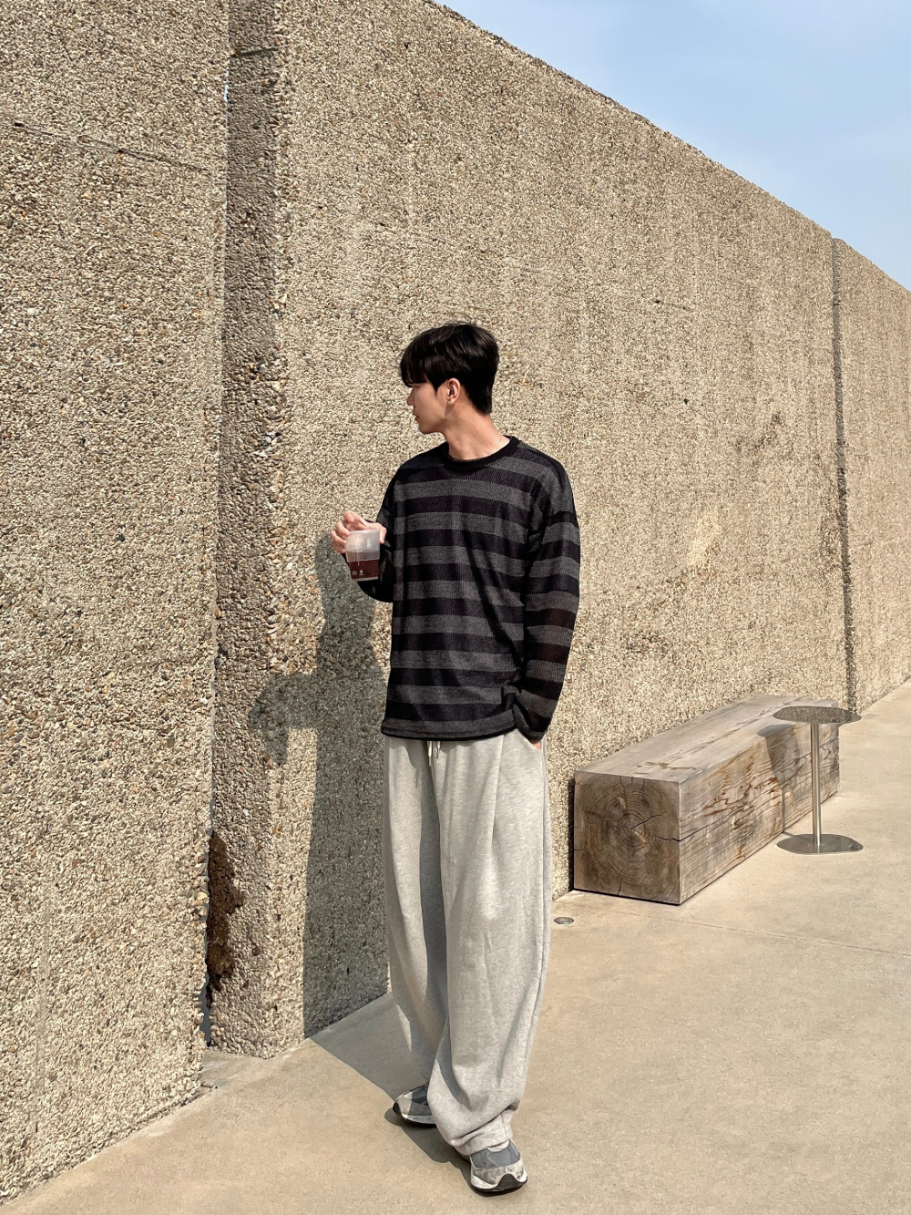 바지 모델 착용 이미지-S62L13
