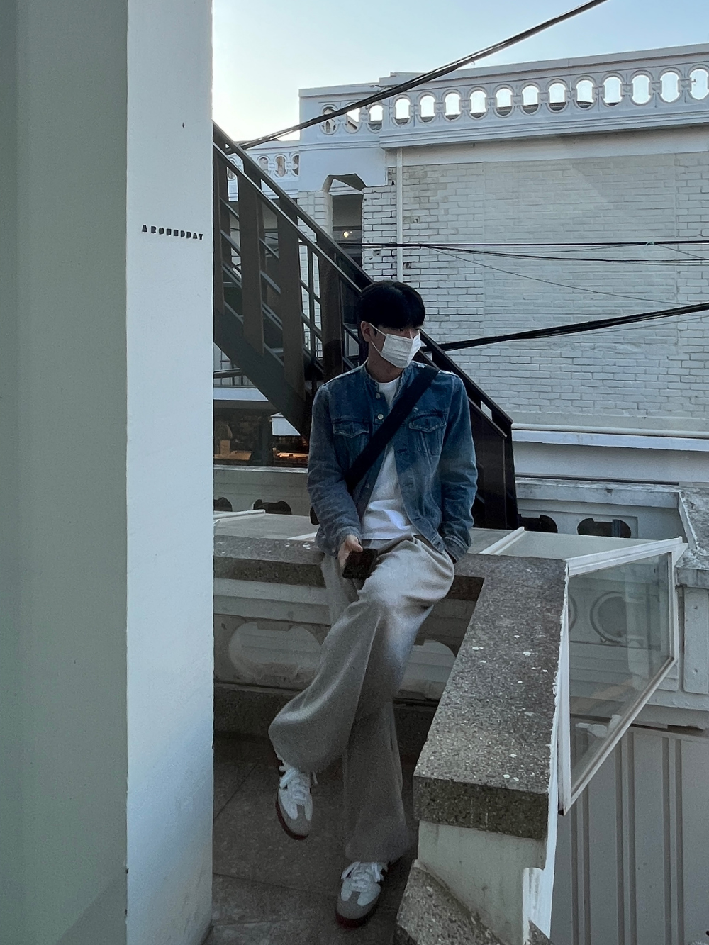 재킷 모델 착용 이미지-S76L16