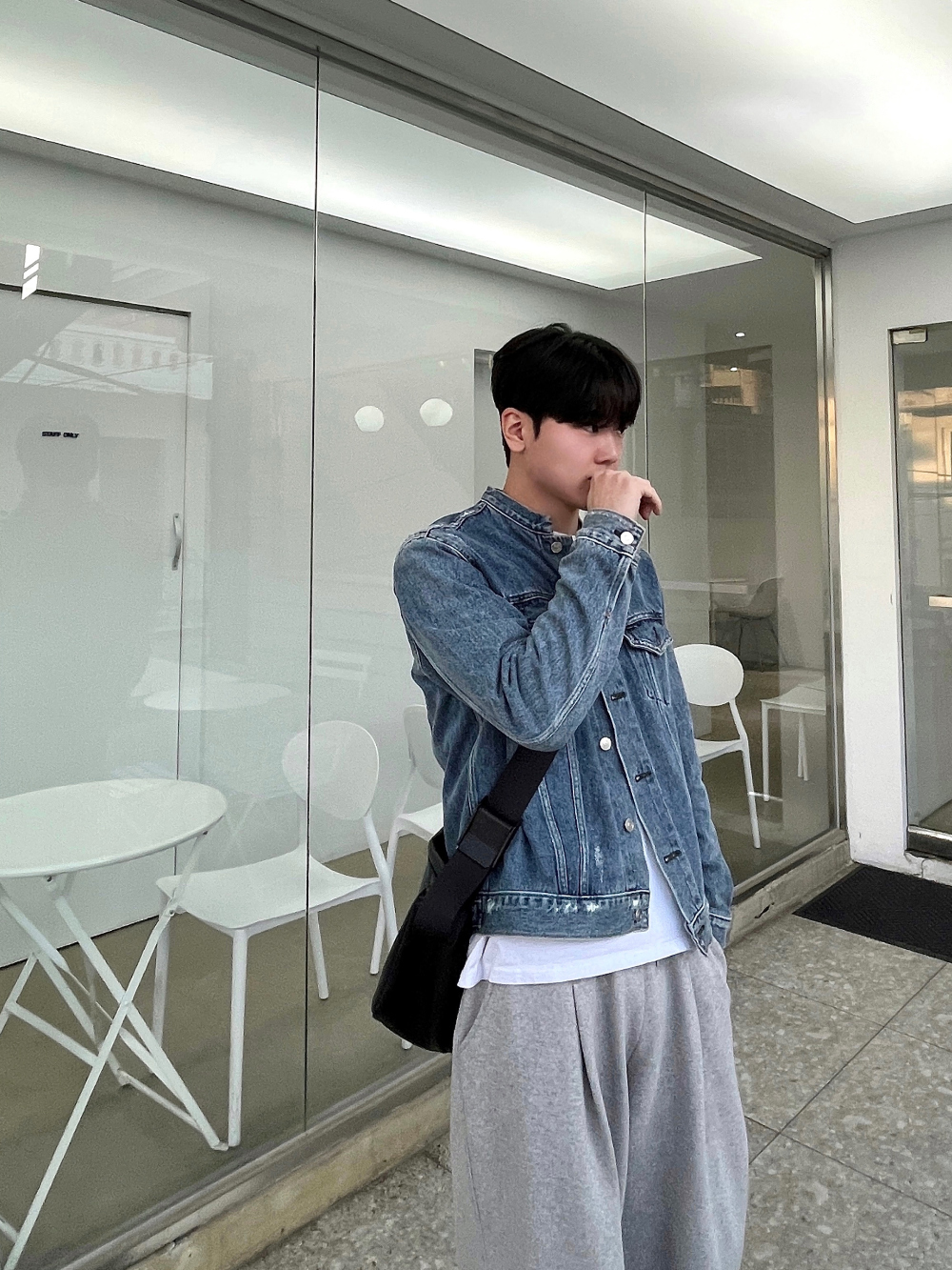 재킷 모델 착용 이미지-S76L9