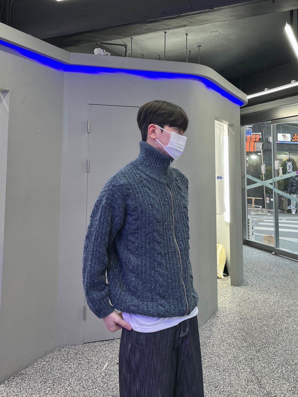재킷 모델 착용 이미지-S82L40