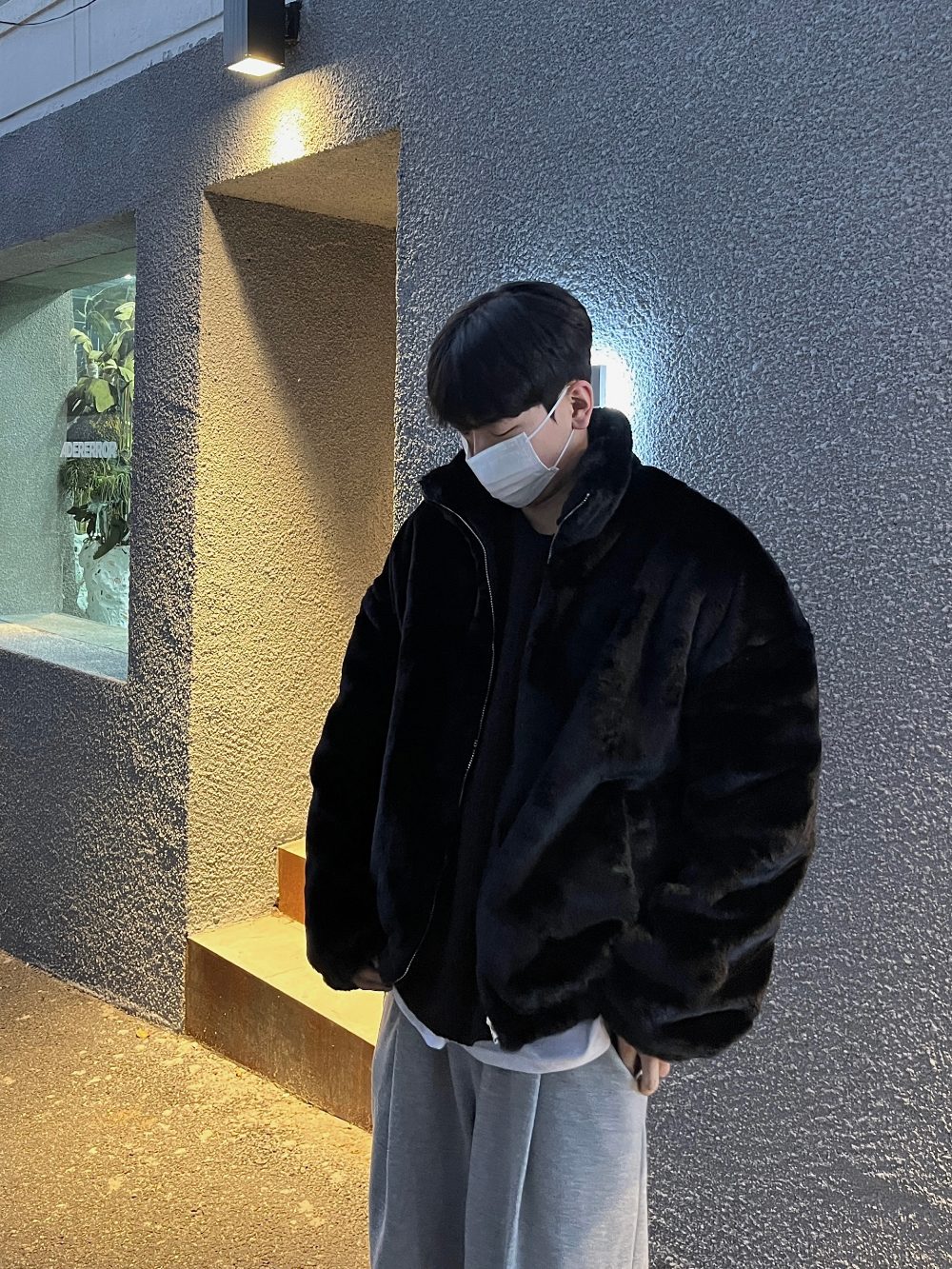 재킷 모델 착용 이미지-S62L9